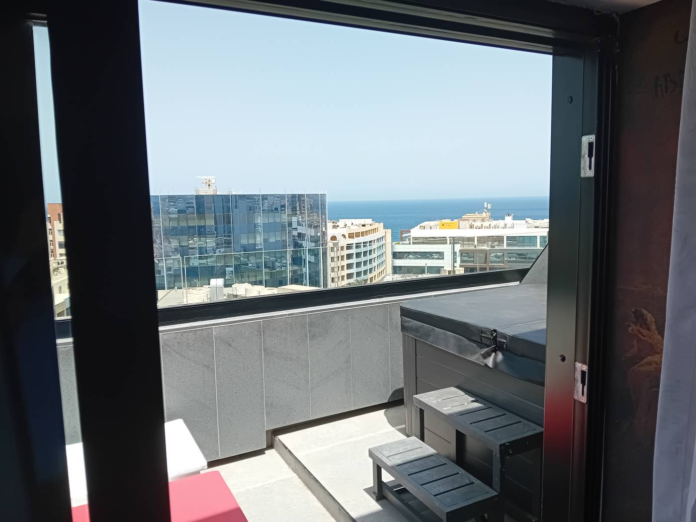 So-City-Hotel-Room-40