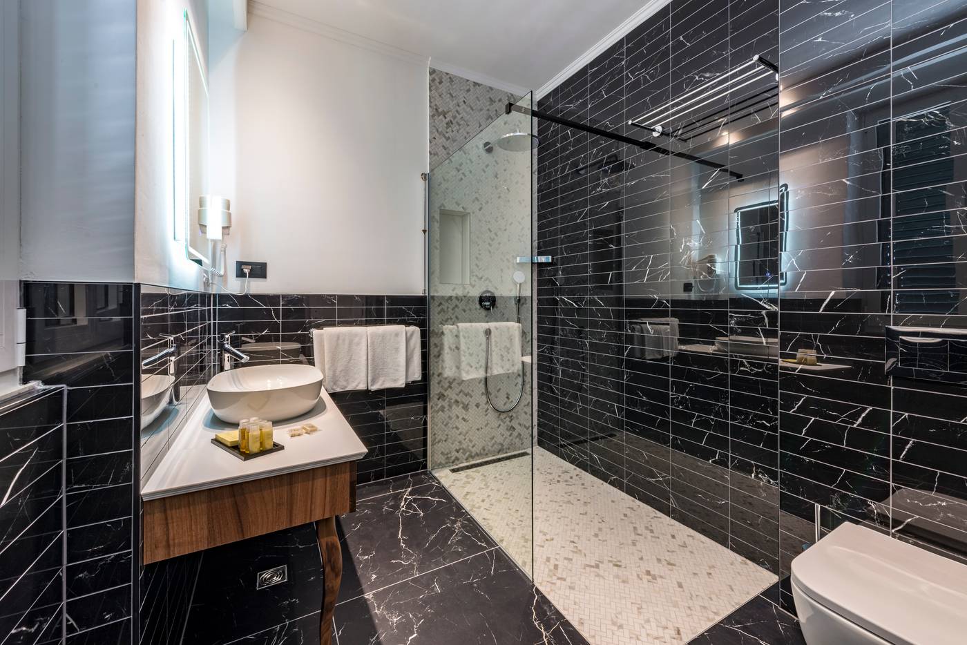 Villa-Orabelle-Room-29