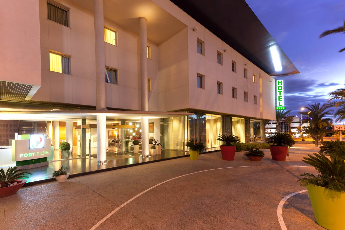 Port-Elche-General-view-6