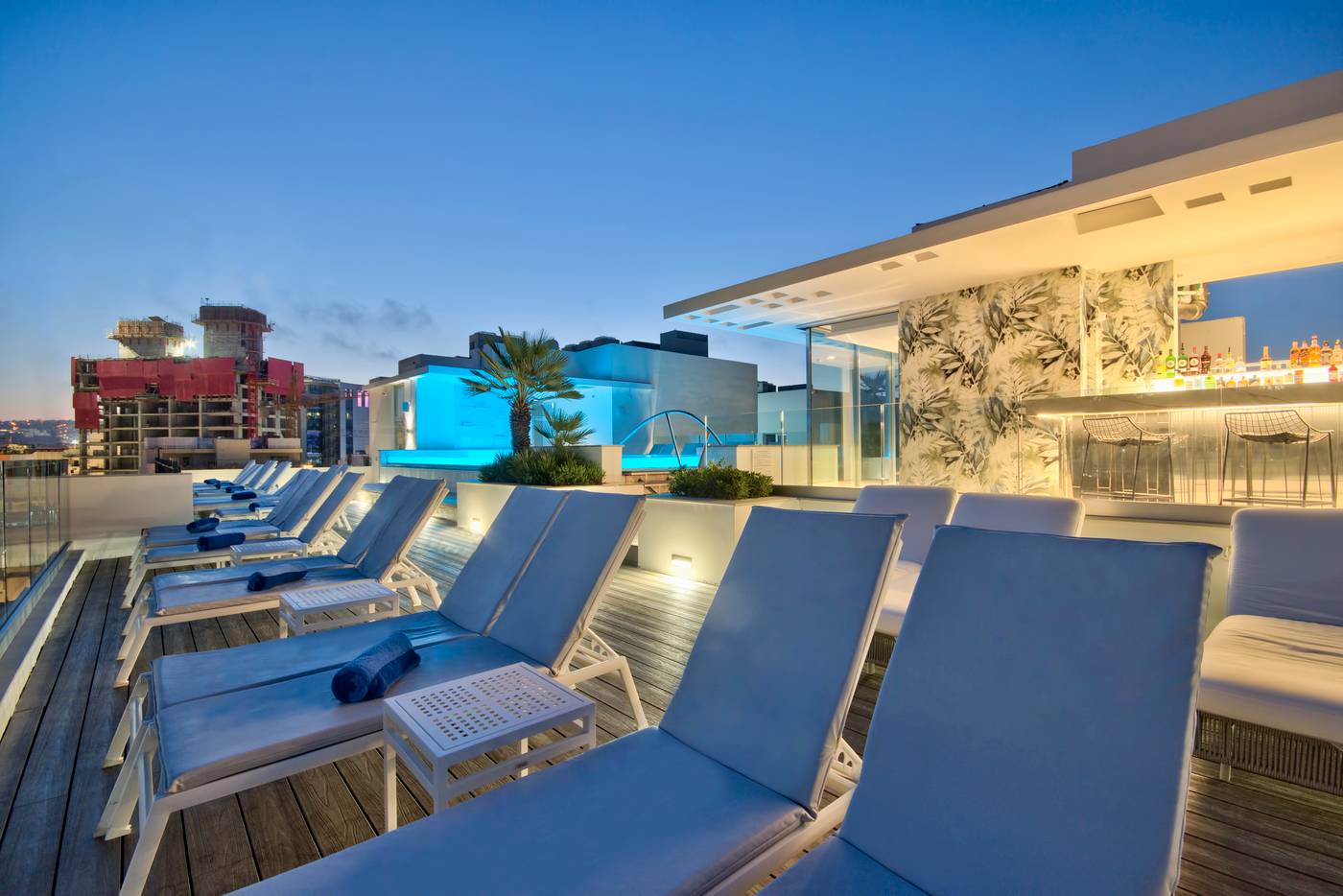 Valentina-Hotel-Pool-6