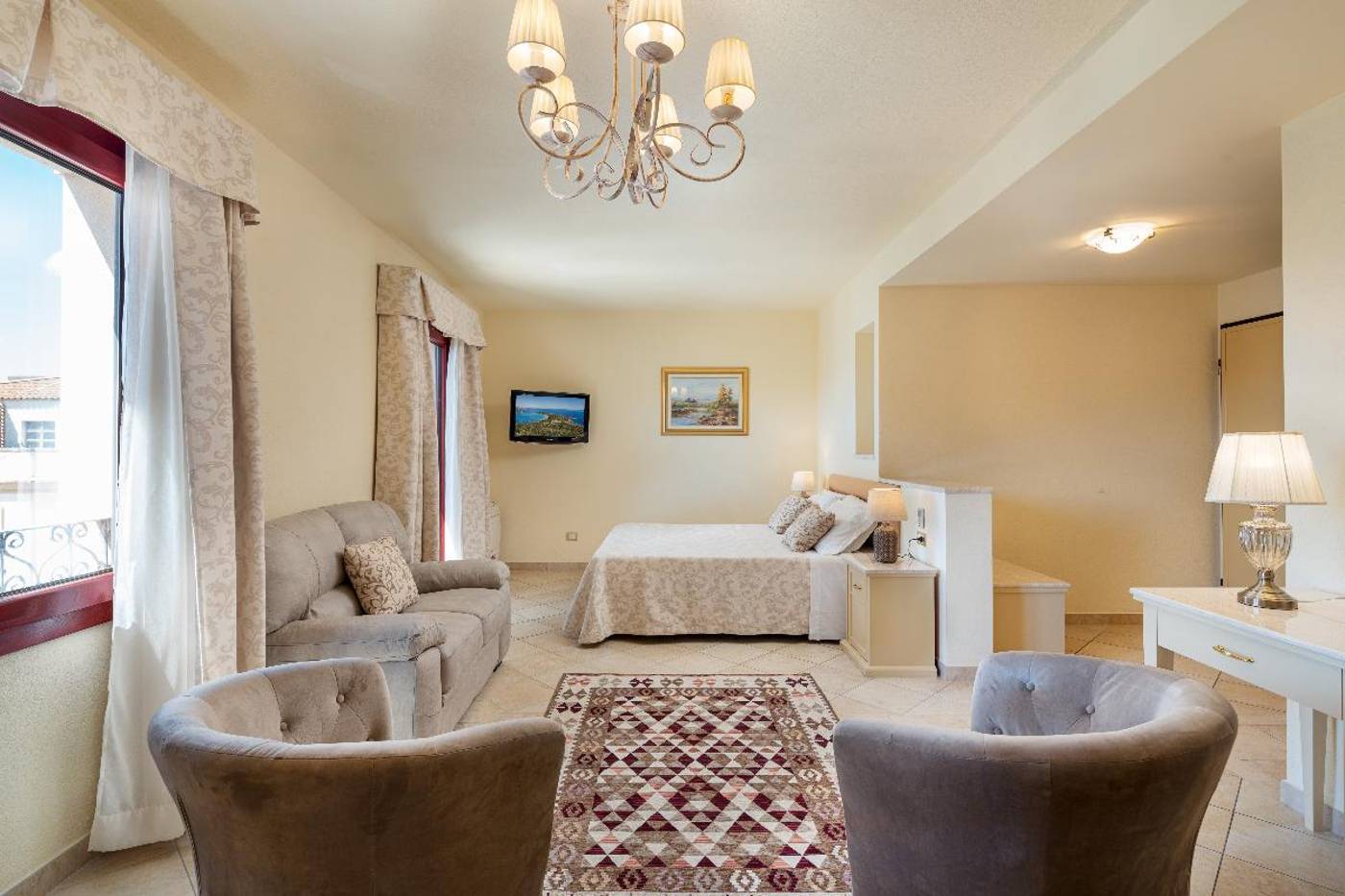 Hotel-Regina-Elena-Room-3