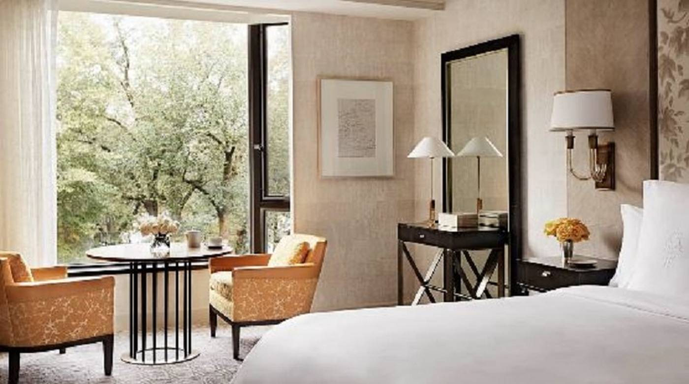 Four-Seasons-Hotel-Boston-Room-45