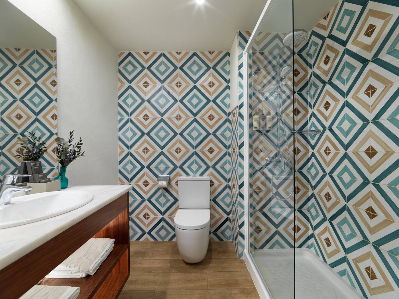 H10-Vintage-Salou---Adults-Only--16---Room-33