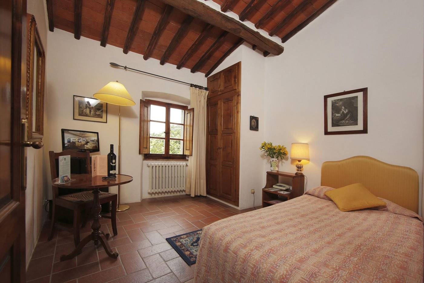 Relais-Vignale---Spa-Room-37