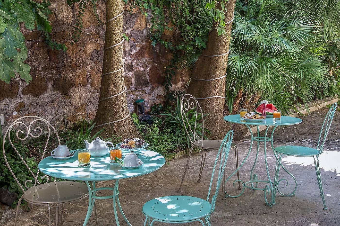 Fragrance-St-Peter-Hotel-Bar-67