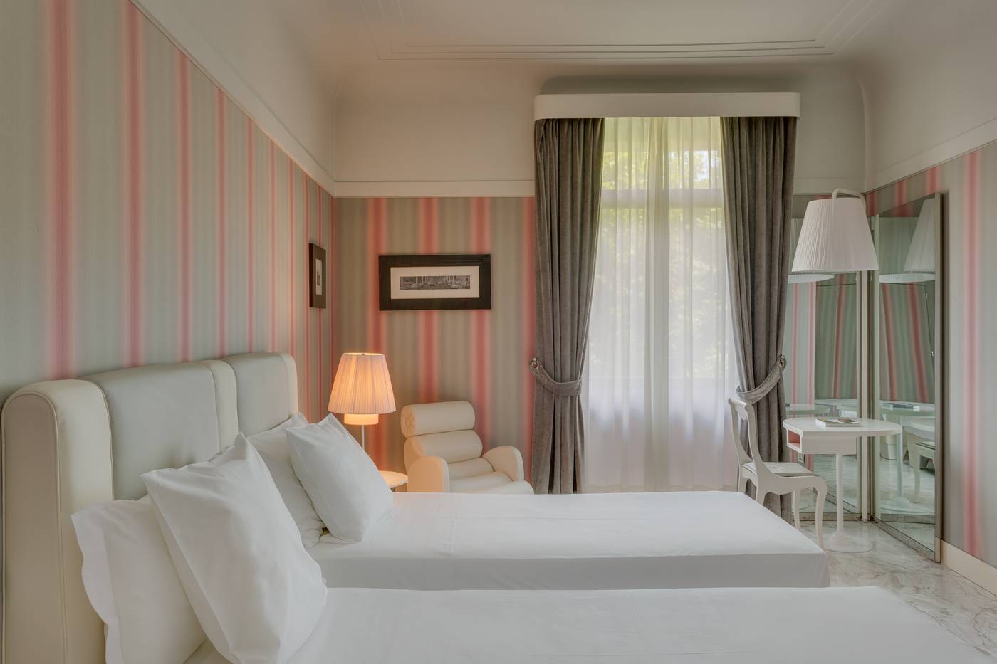 Grand-Hotel-Palace-Room-49