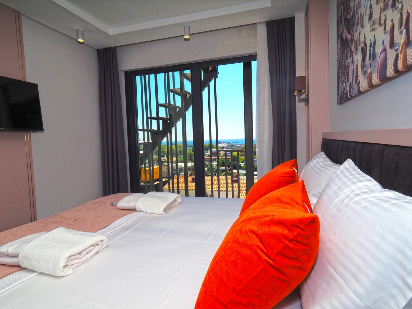 Premium-Hotel-Oldcity-Room-15