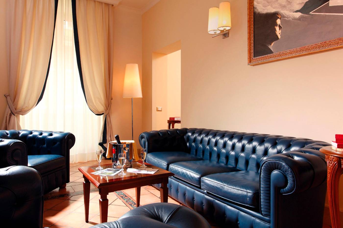 Hotel-Kennedy-Lobby-51