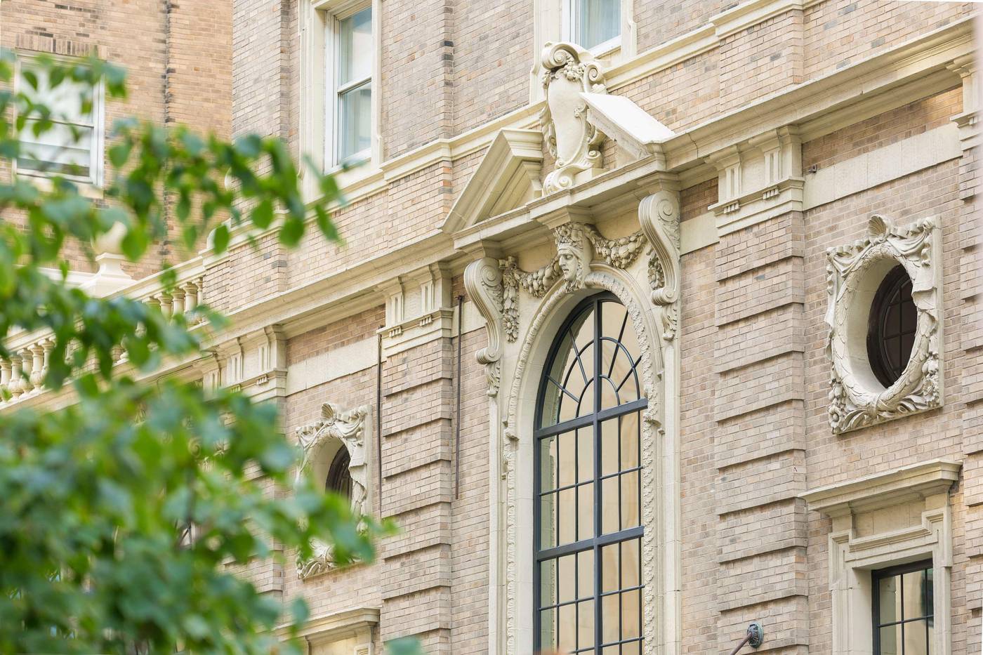 Hilton-Boston-Park-Plaza-General-view-4