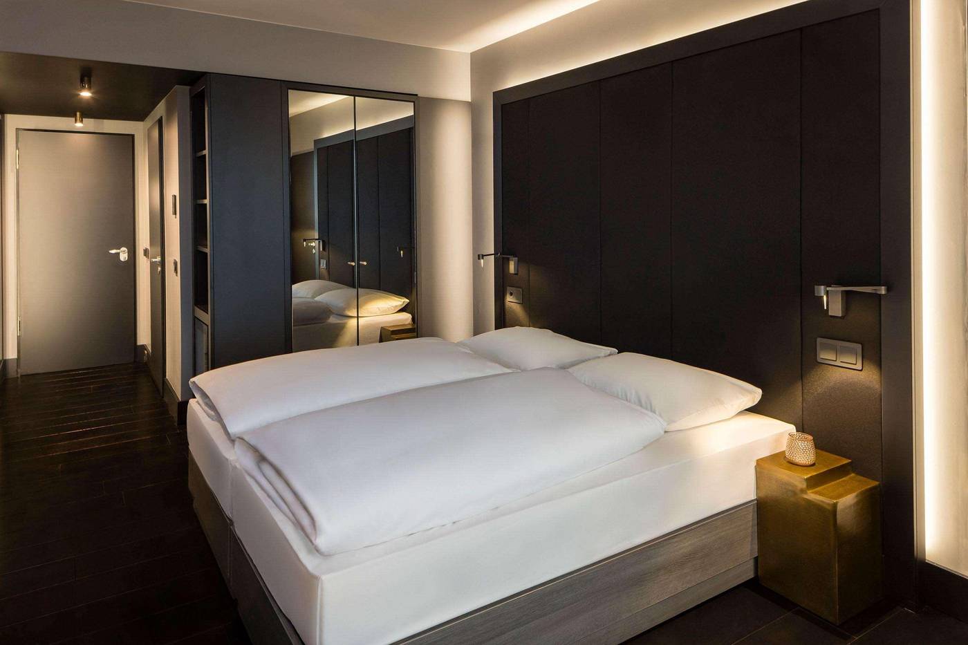 Hotel-Amano-East-Side-Room-6