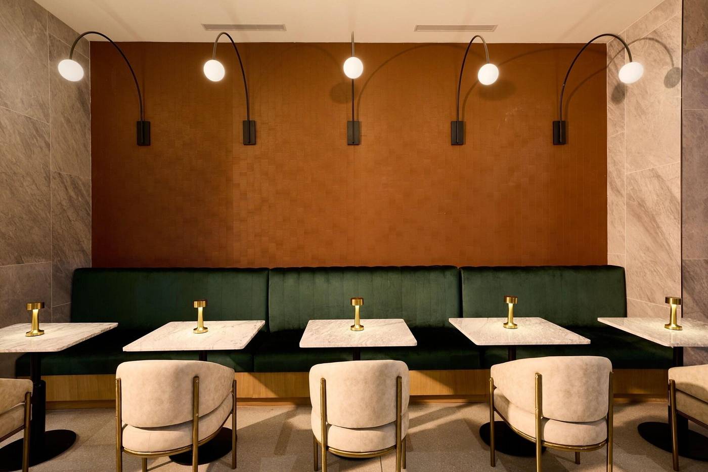 Delta-Hotels-New-York-Times-Square-Restaurant-15