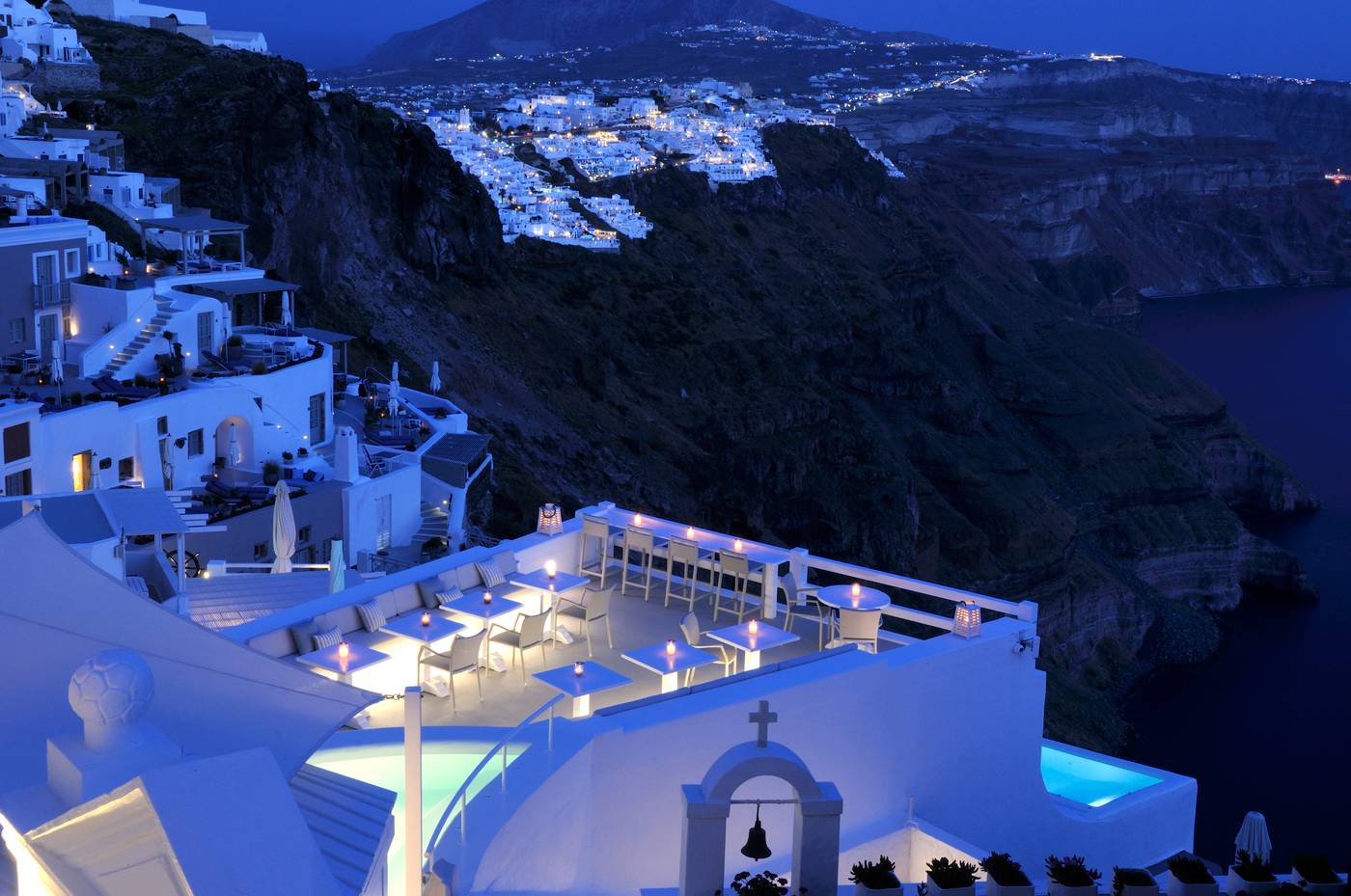 Aqua-Luxury-Suites-General-view-69