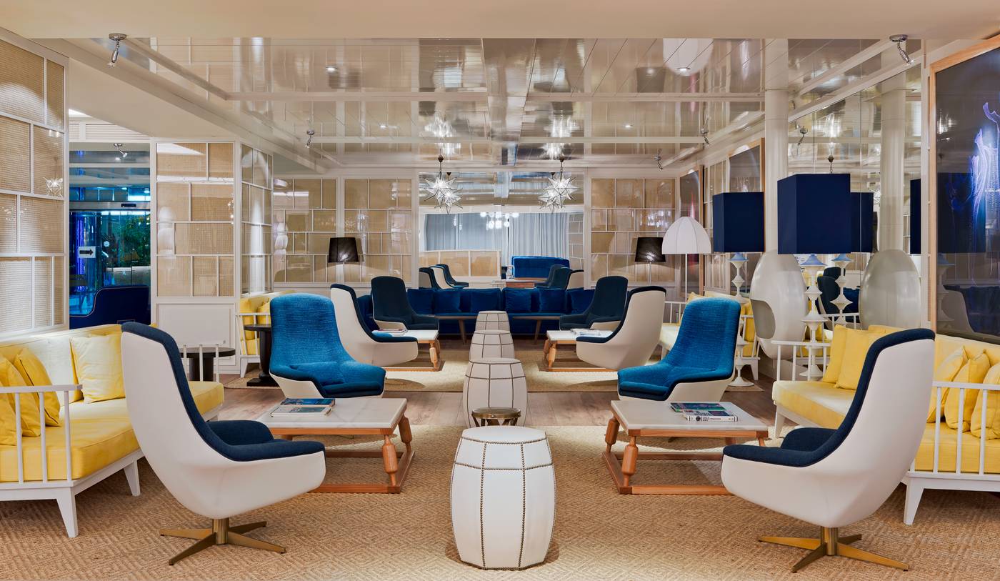 H10-Las-Palmeras-Lobby-36