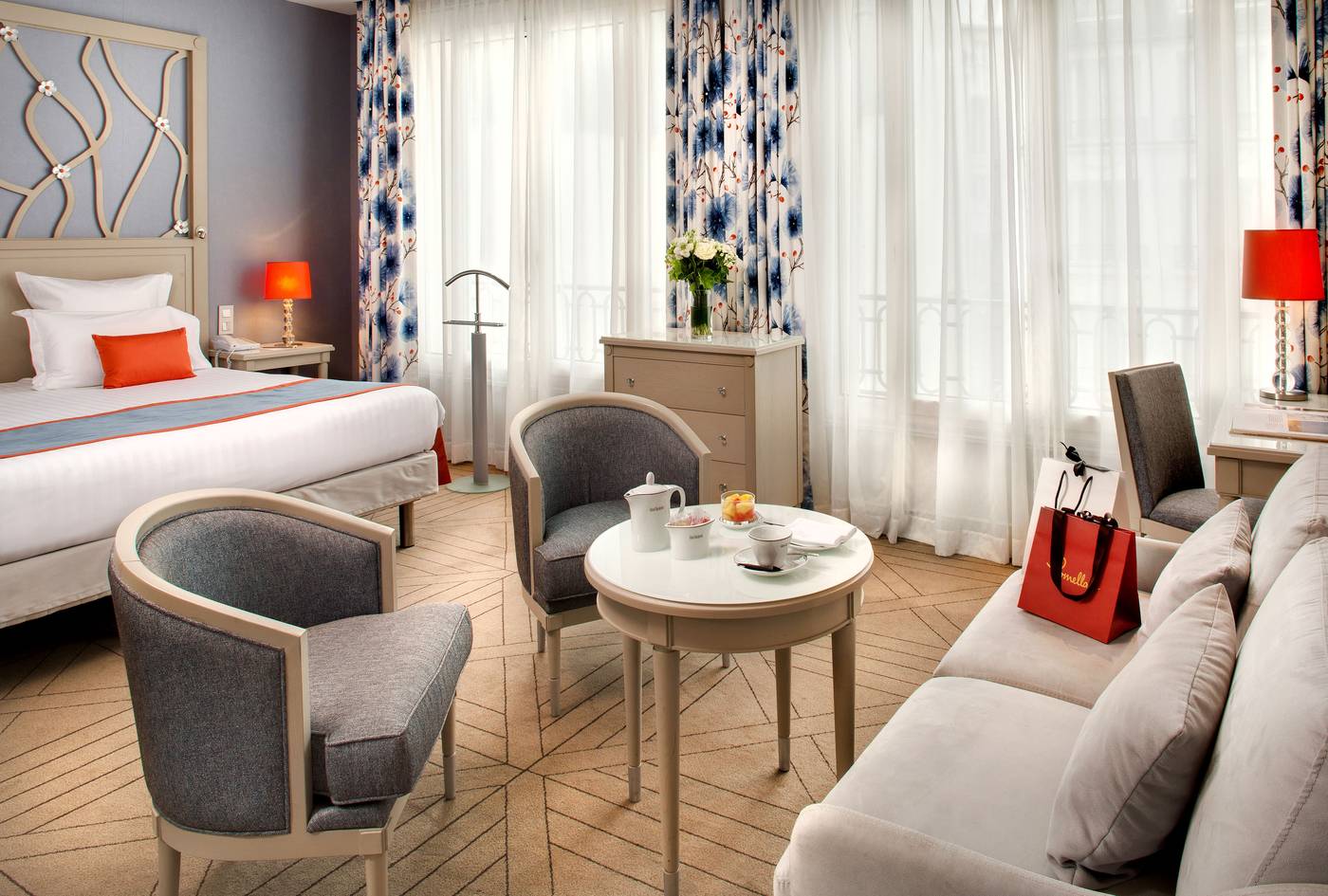 Rochester-Champs-Elysees-Room-28