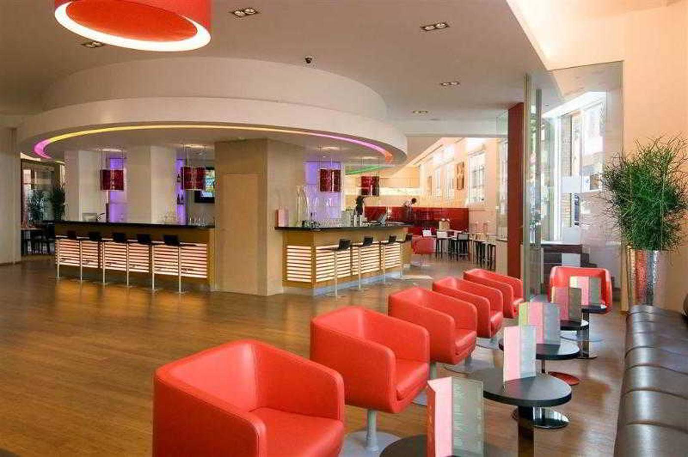 Novotel-Brussels-off-Grand-Place-Bar-20