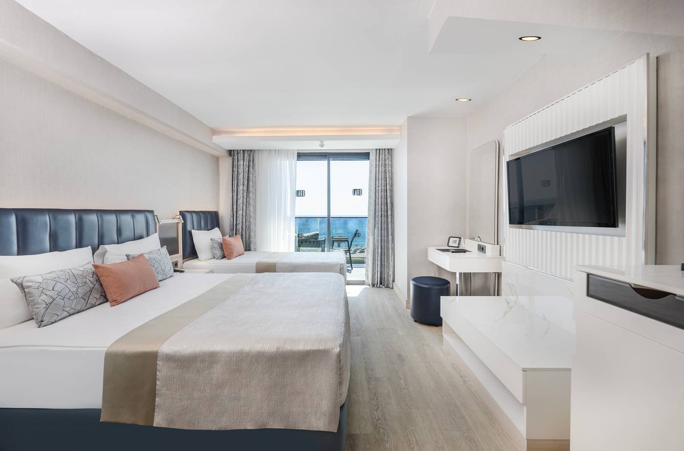 Nashira-Resort-Hotel---Aqua-Spa-Room-29