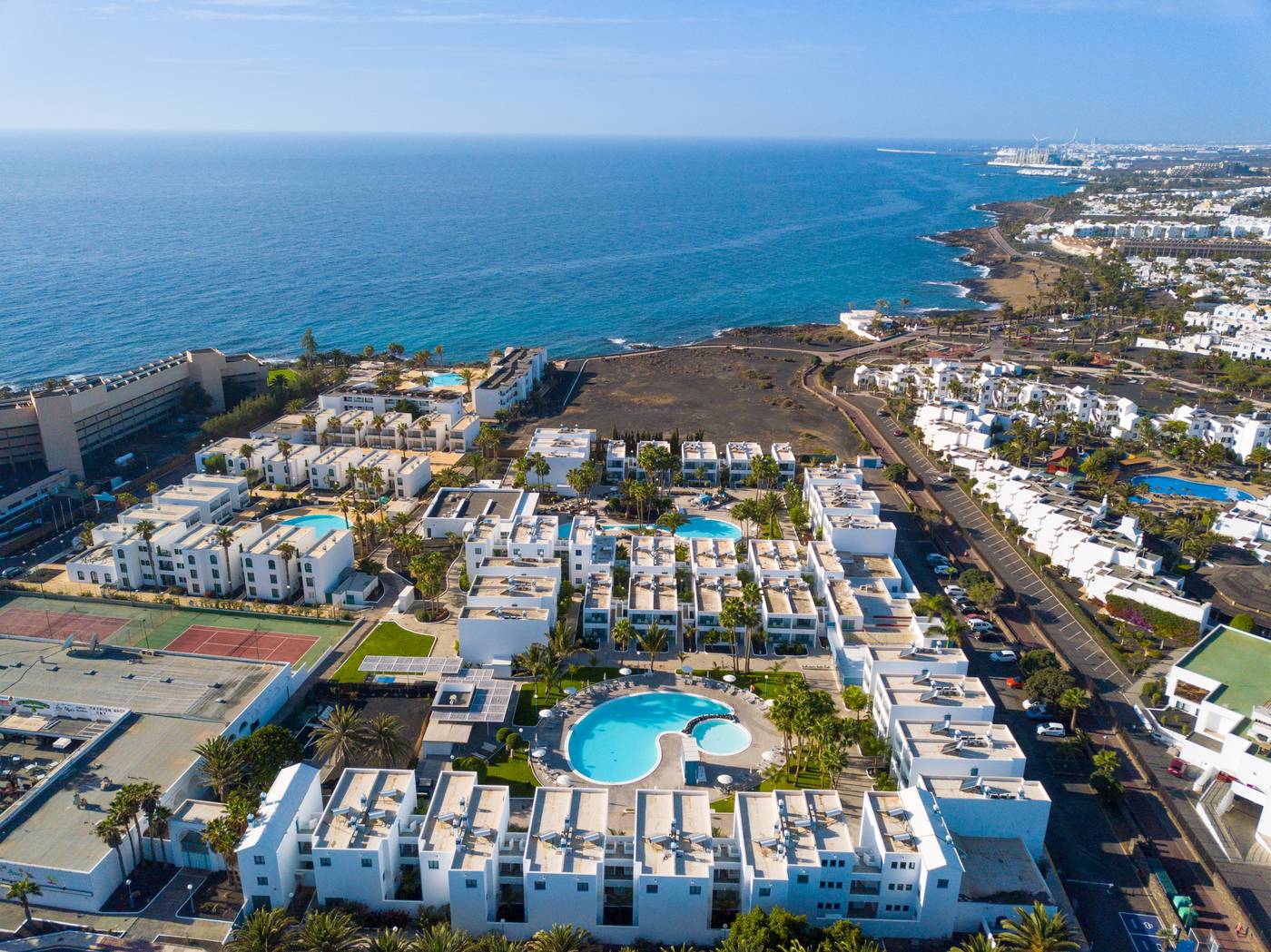 Oasis-Lanz-Beach-Mate-Beach-61