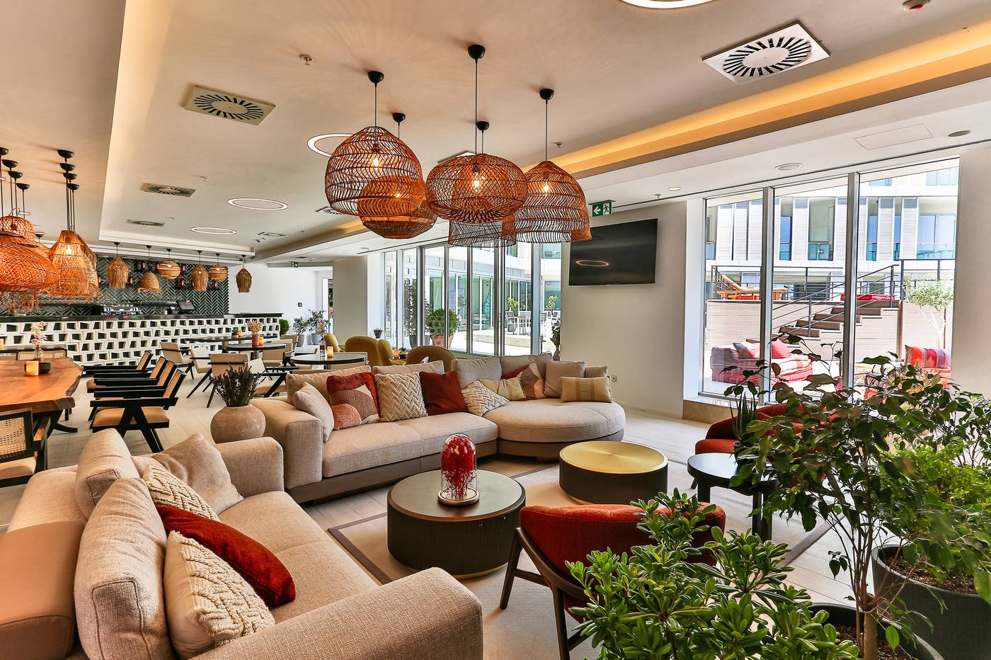 Hotel-Tq-Plaza-Bar-32