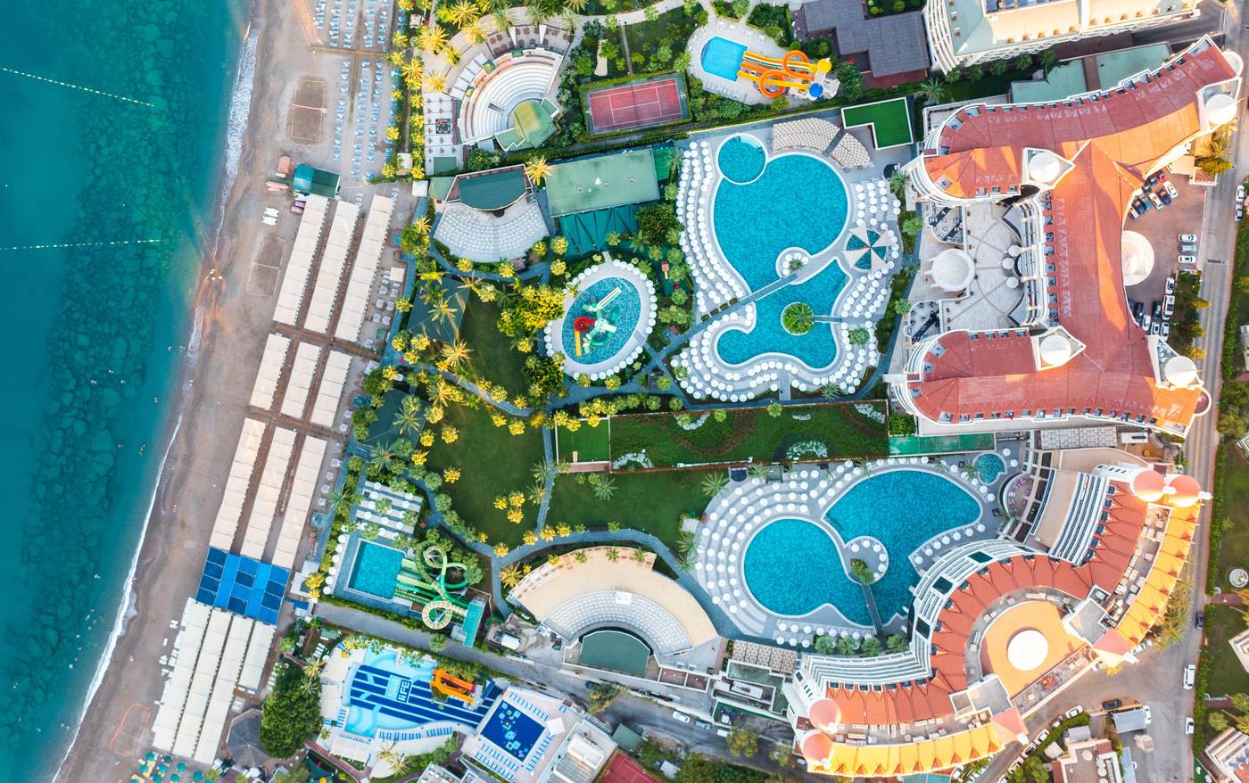 Leodikya-Kirman-Premium-Pool-15