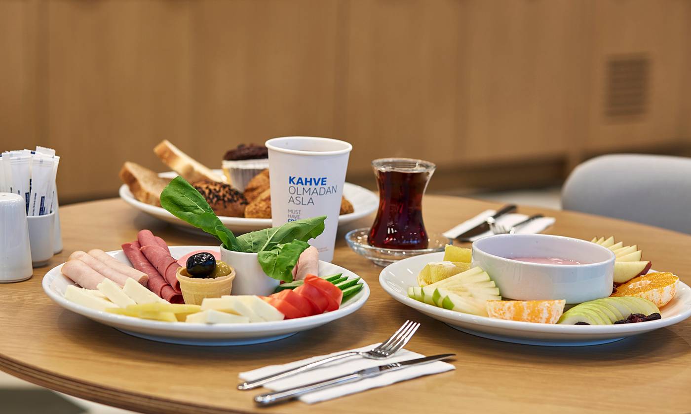 Holiday-Inn-Express-Istanbul--Atakoy-Metro-Restaurant-37