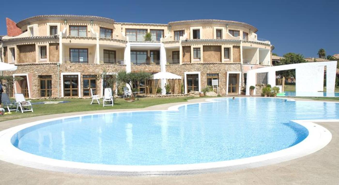 Baia Caddinas Hotel Resort & Spa