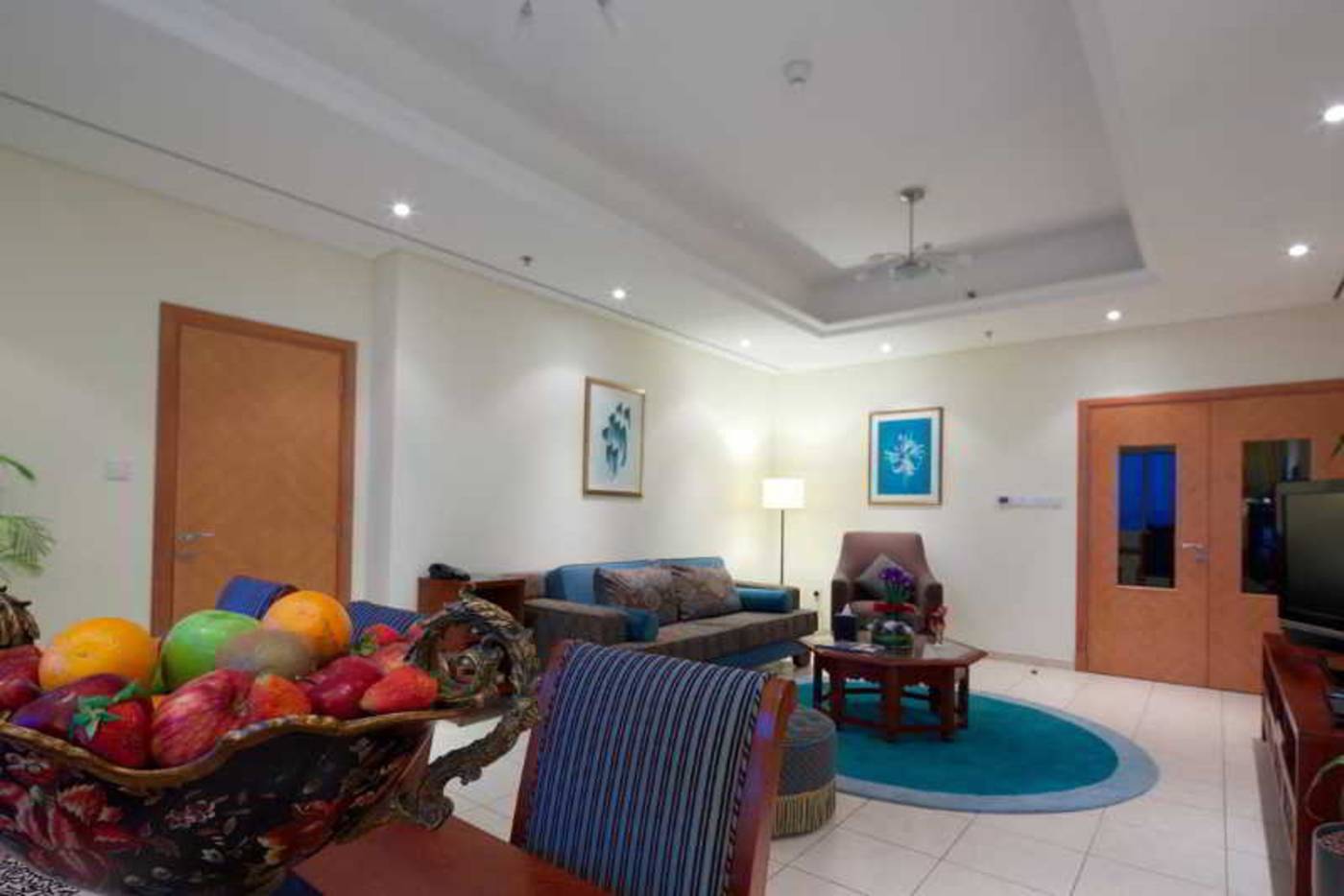 Tamani-Marina-Hotel-and-Hotel-Apartment-Room-14