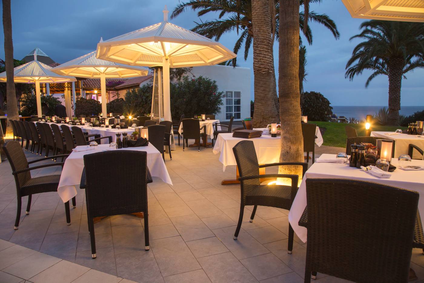 Robinson-Club-Esquinzo-Playa-Restaurant-15