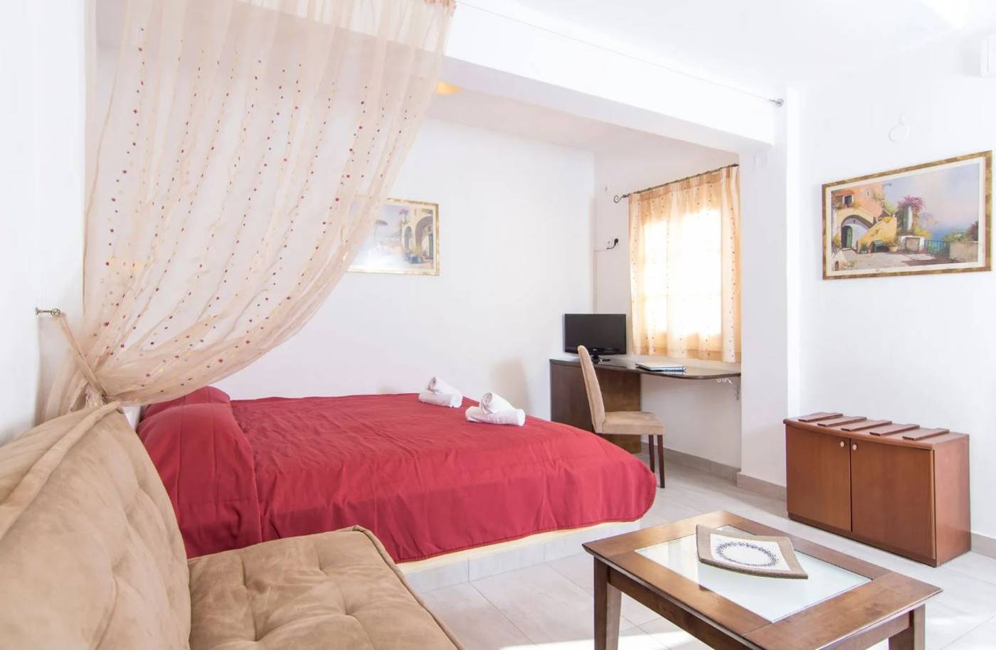 Paradise-Resort-Room-18