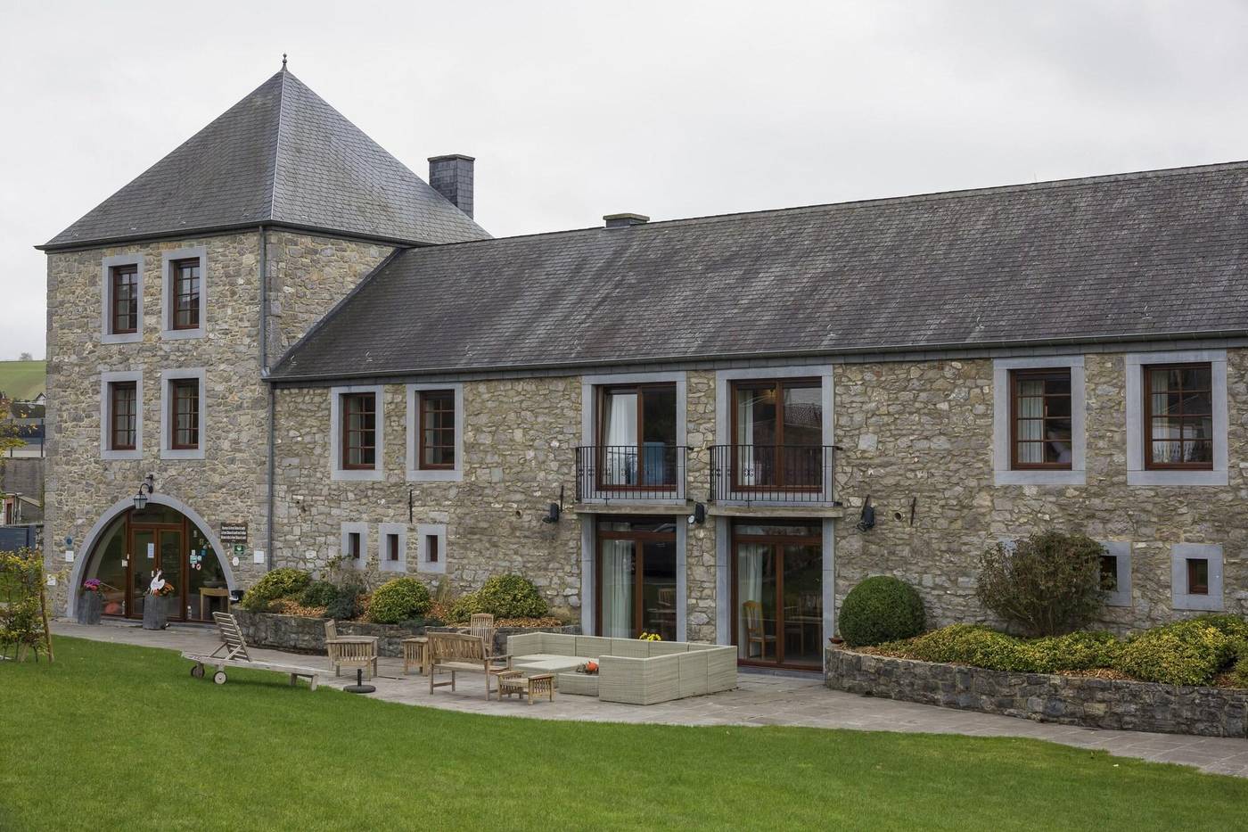 La Ferme Château de Laneffe-Belgium-WALCOURT-General view-3