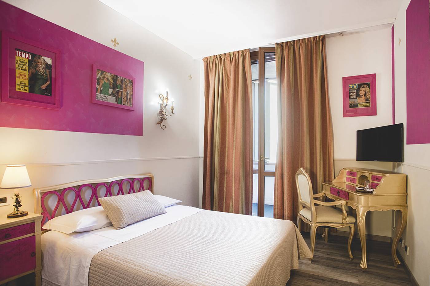 Admiral-Hotel-Room-21