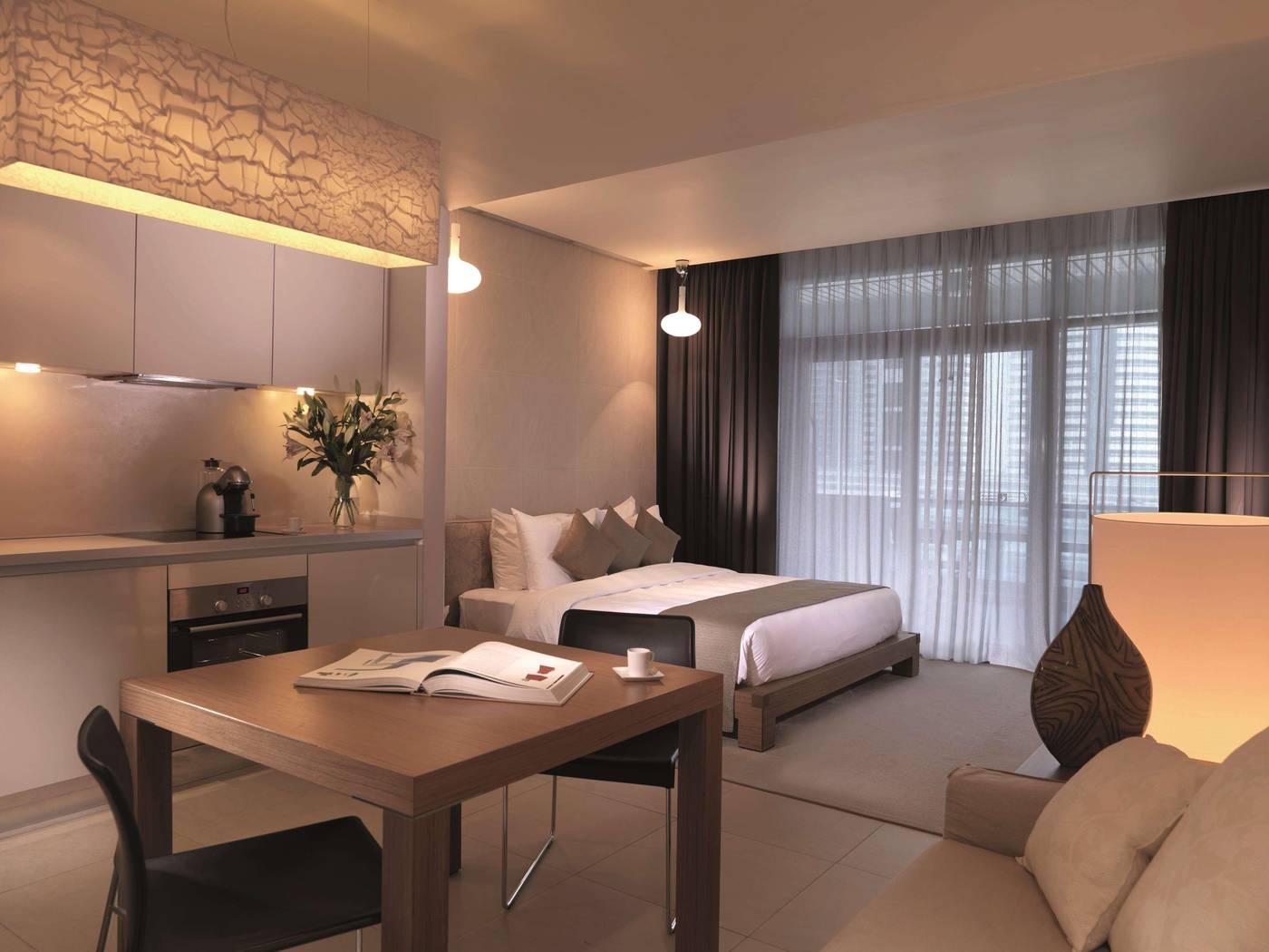 Radisson-Blu-Residence-Dubai-Marina-Room-11