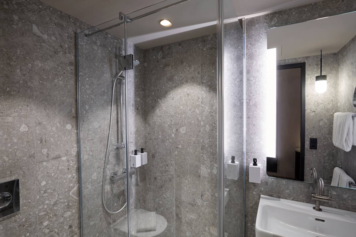 Scandic-Munchen-Macherei-Room-24