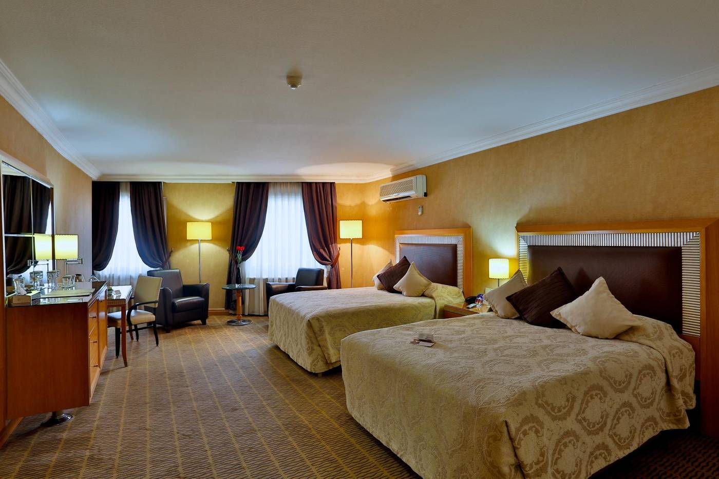 Hotel-Zurich-Istanbul-Room-24