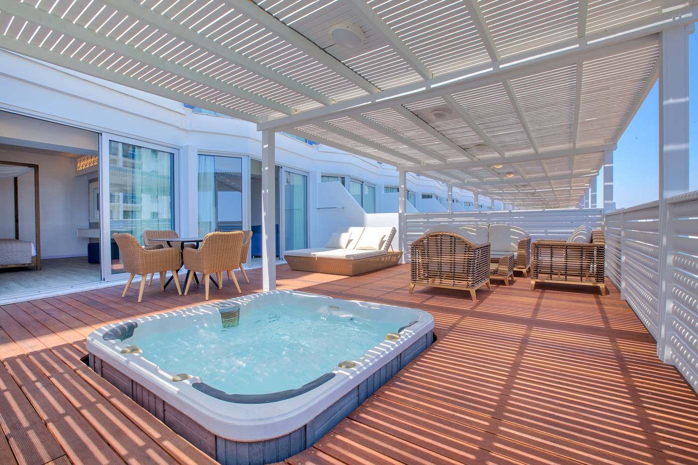 Lordos Beach Hotel