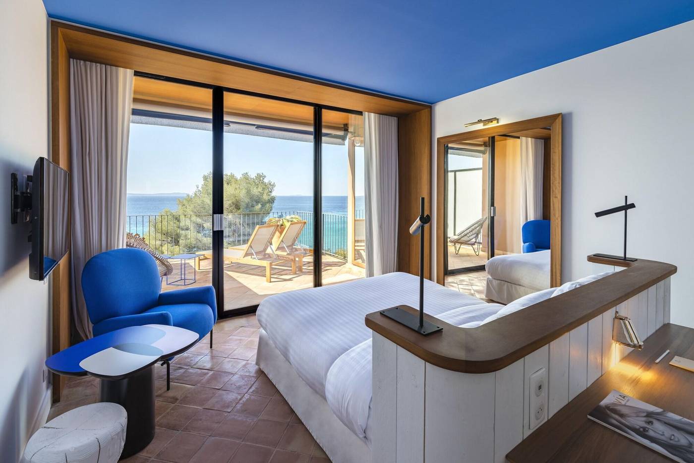 Hotel-Le-Bailli-de-Suffren-Room-31