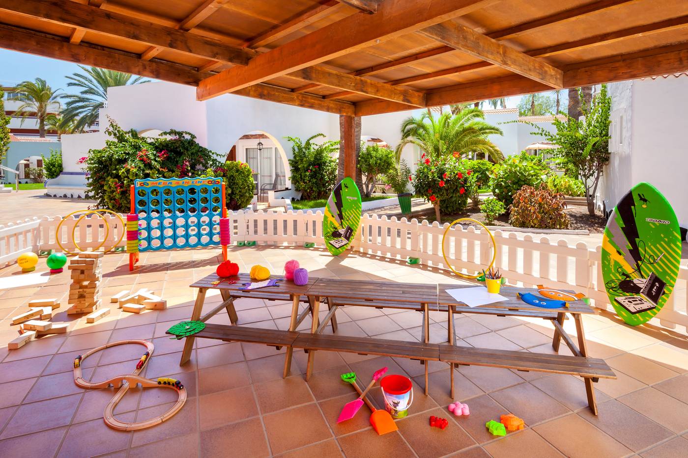 29.07.25 Sol Barbacan 1