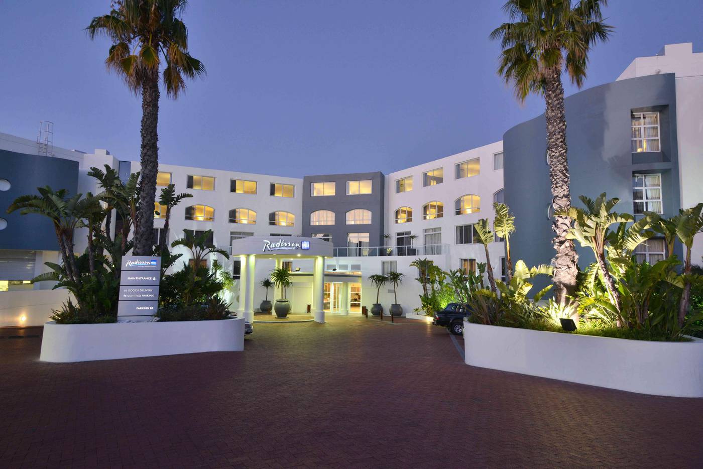 Radisson-Blu-Hotel-Waterfront-General-view-98