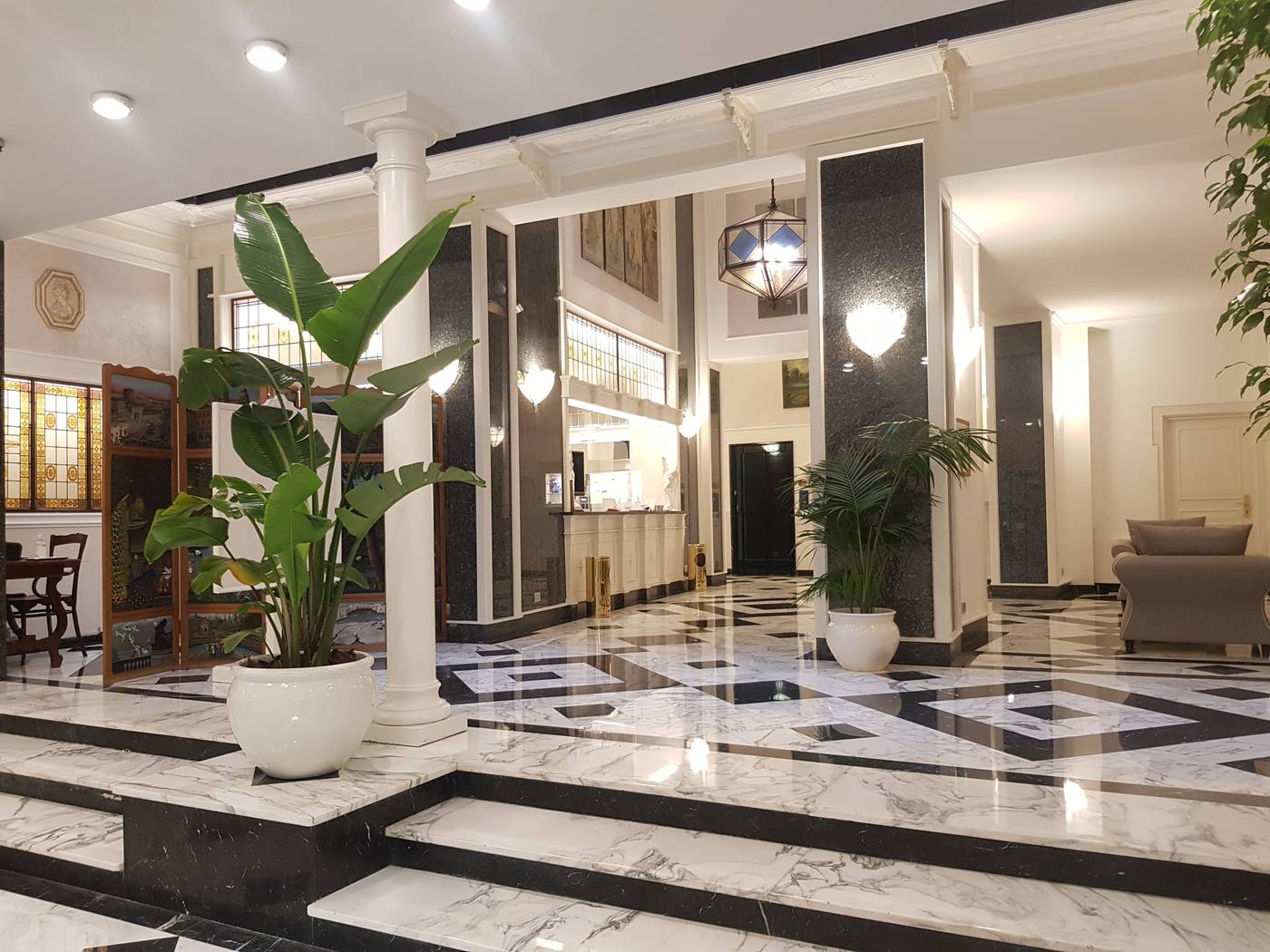 Hotel-Berchielli--Florence-Lobby-16