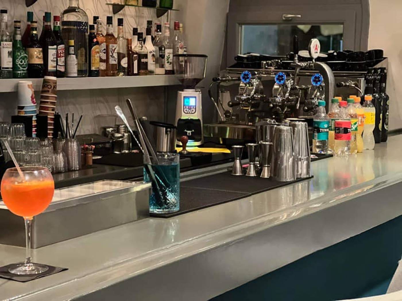Sea-Bird-Bar-48