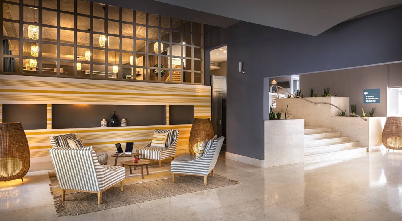 Hotel-Miramar-Lobby-24