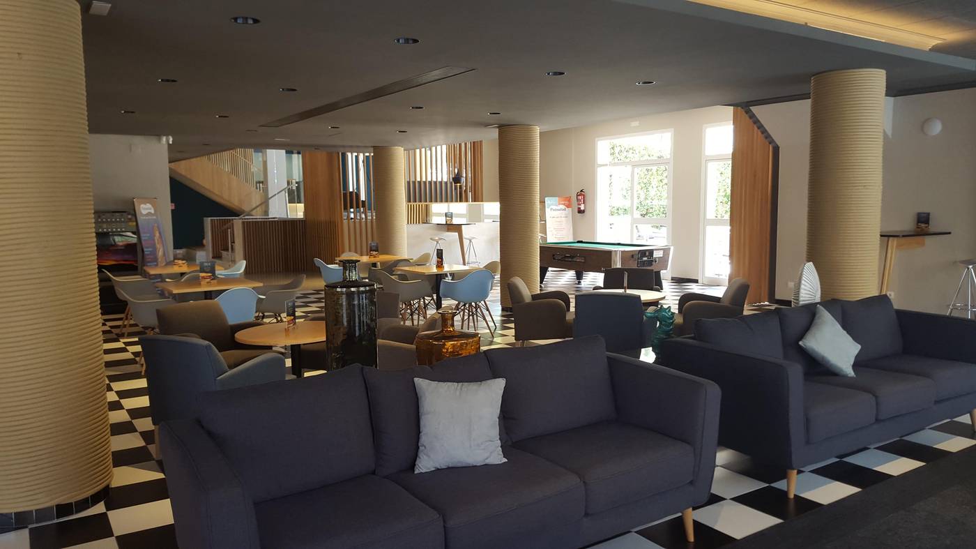 Golden-Acqua-Salou-Lobby-33