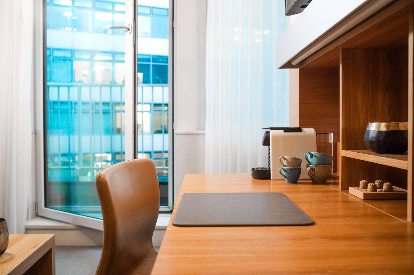 Lindner-Hotel-Berlin-Ku-damm--part-of-JdV-by-Hyatt-Room-21