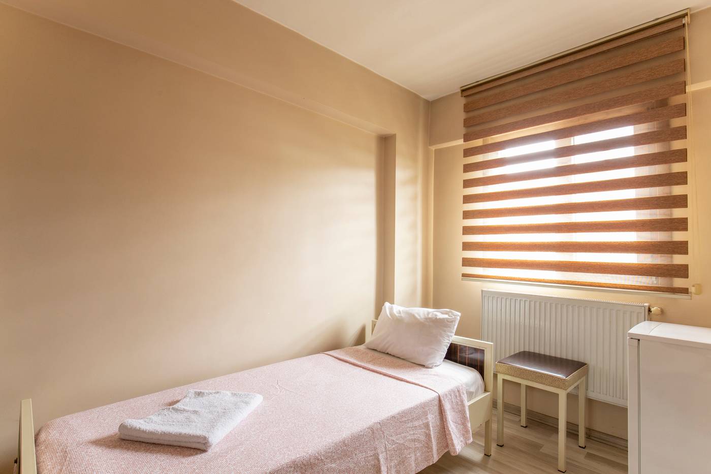 Beyoglu-Huzur-Hotel-Room-10