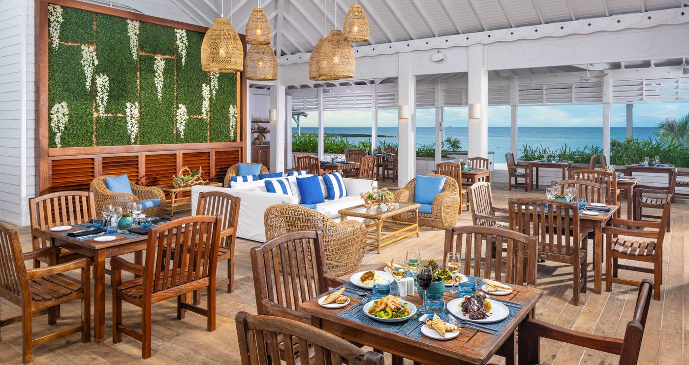 Sandals-Royal-Bahamian-Spa-Resort---Adults-Only-Restaurant-57