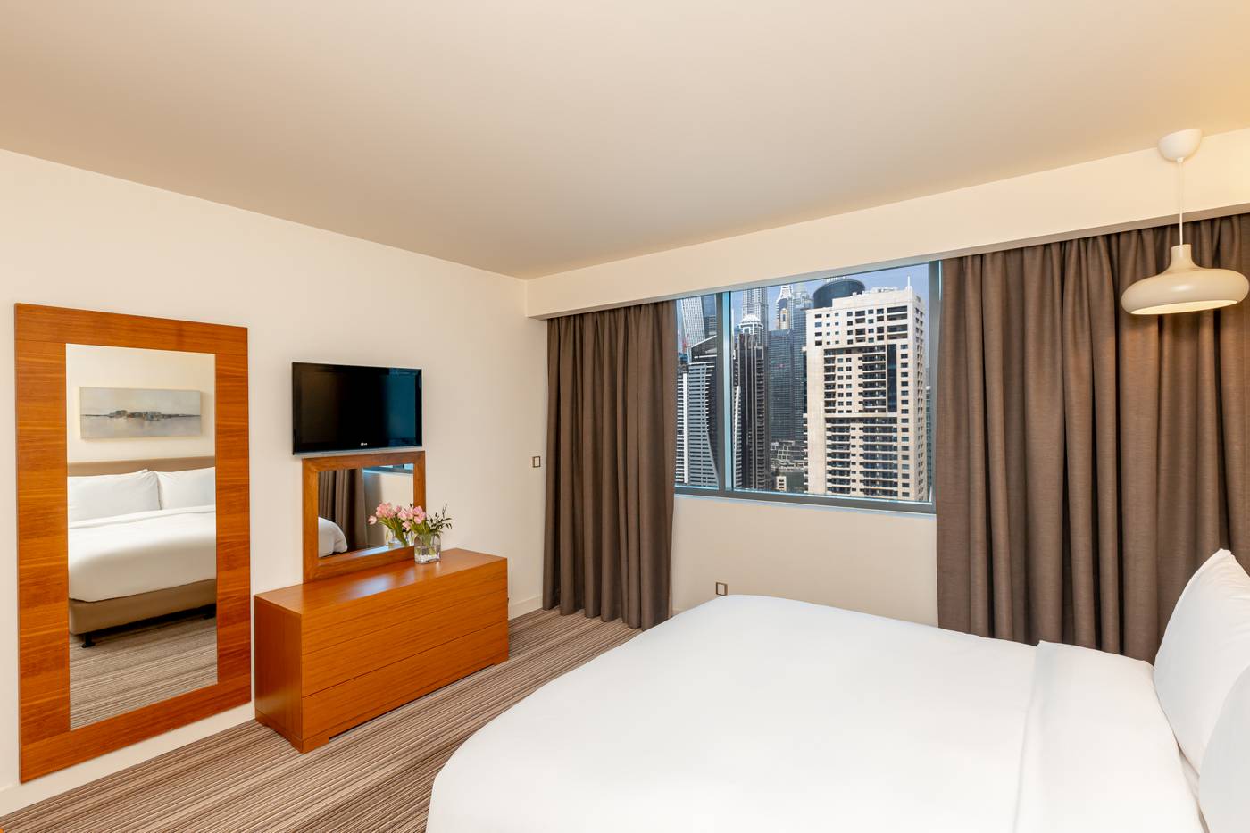 Radisson-Blu-Residence-Dubai-Marina-Room-15