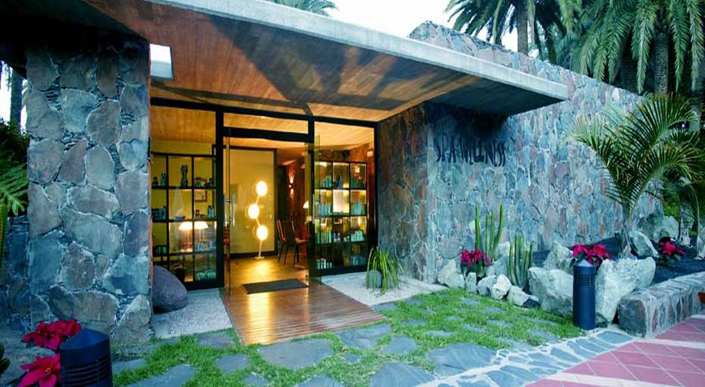 Seaside-Palm-Beach-Sports-and-Entertainment-31