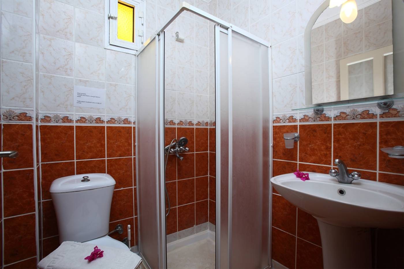 Summer-Garden-Apart-Room-22