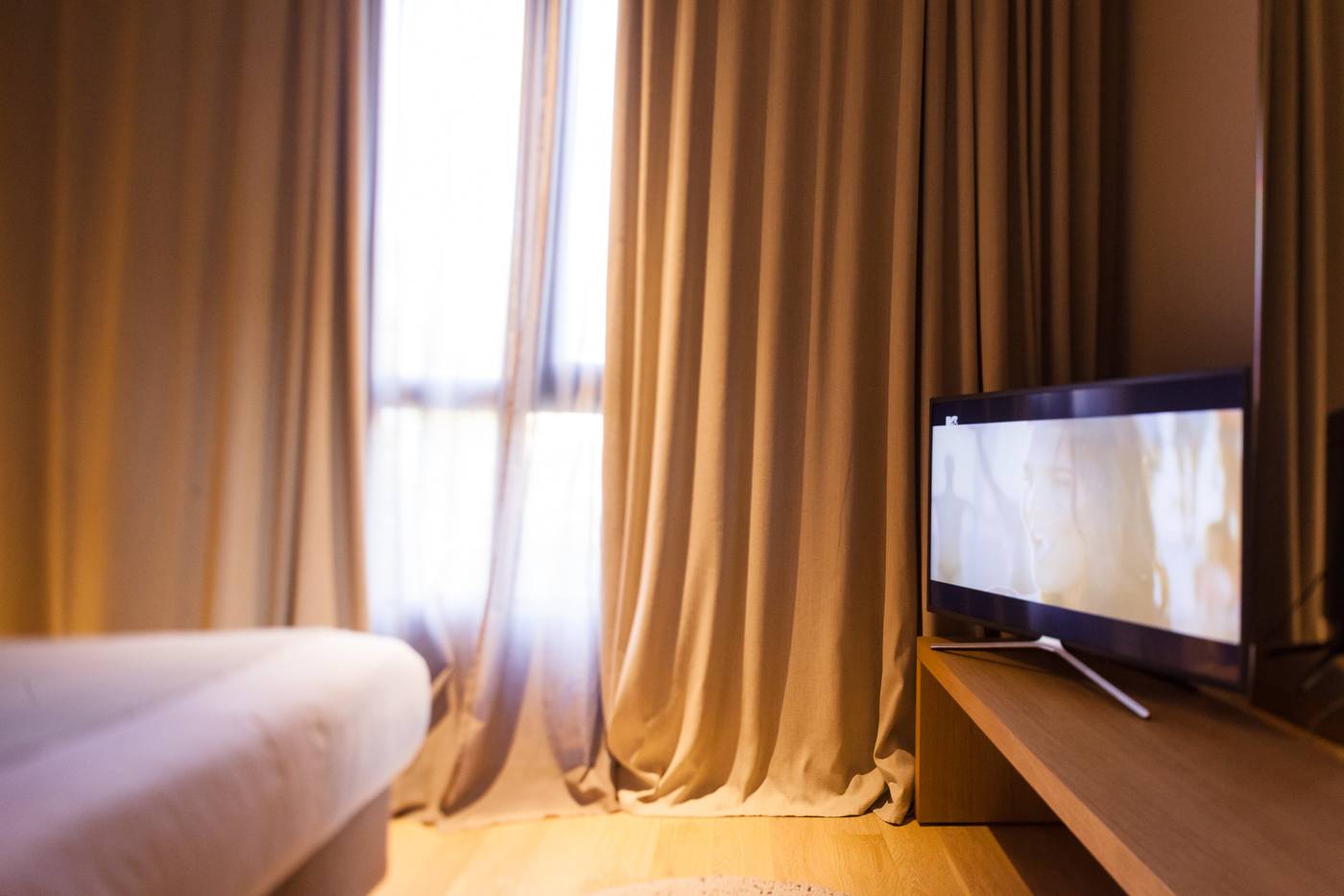 One-Suite-Hotel-Room-35