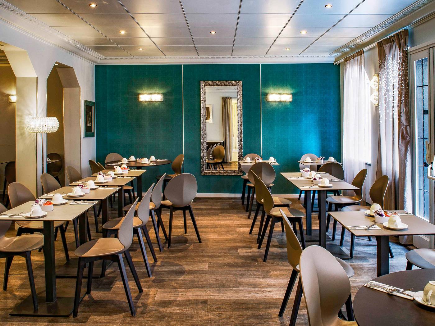 Mercure-Paris-Opera-Faubourg-Montmartre-Restaurant-47