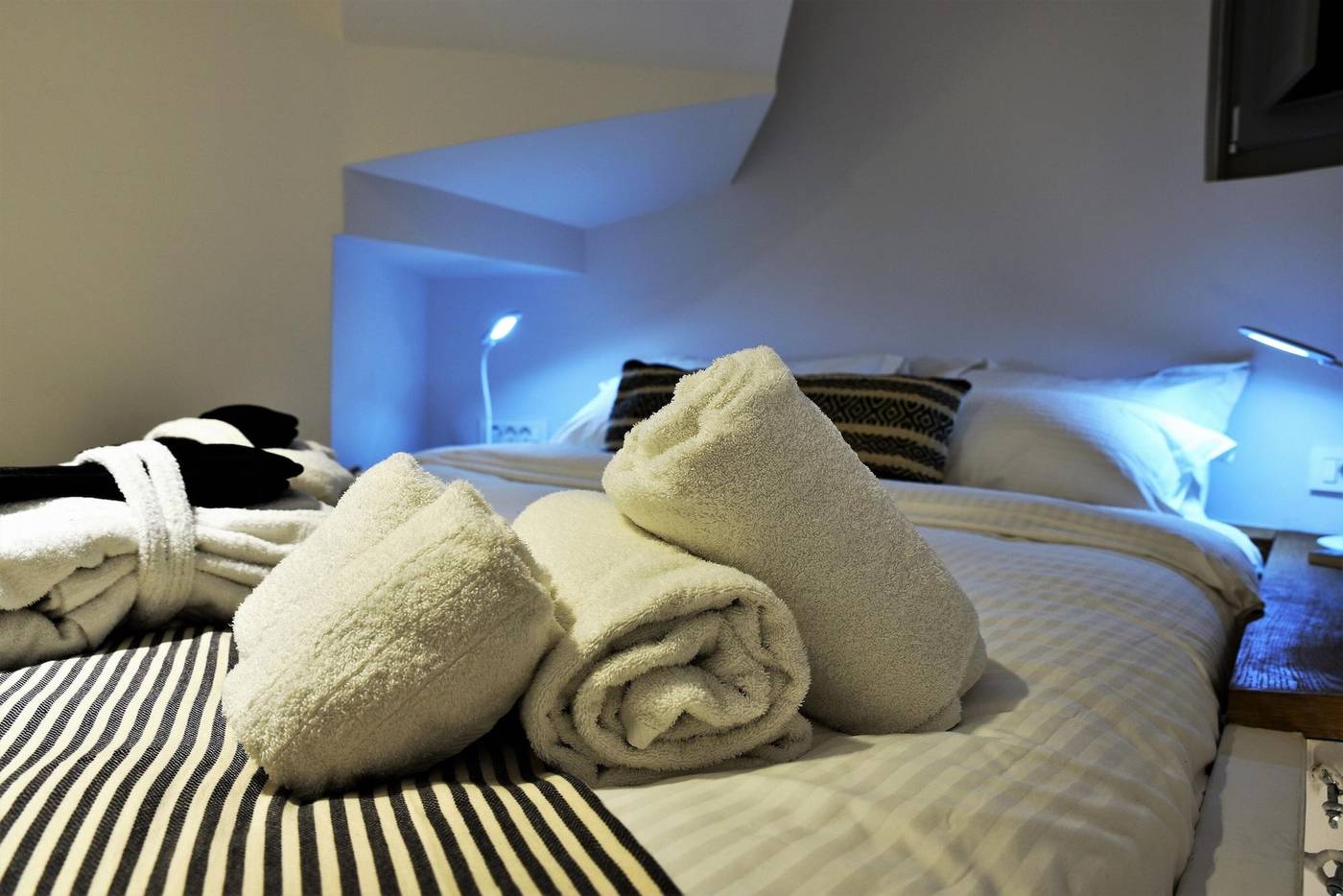 Horizon-Mills-Villas---Suites-Room-33